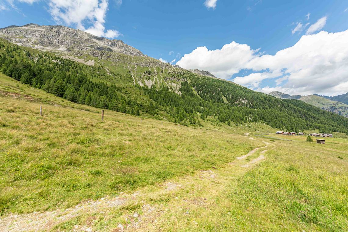 Familienwanderung vom Obersee am Staller Sattel