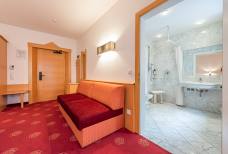 Hotel Goldene Rose - Barrierefreies Badezimmer