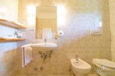 Hotel Jonathan: Camera 26 -Bagno