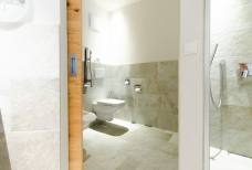 Badezimmer 221