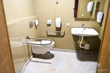 Cascade Sand in Taufers - Toilette Eingangsbereich - Bar