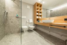 Hotel Alpenflora - Badezimmer 502