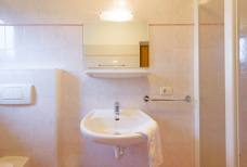 Residence Lenzenau - Bagno appartamento n. 10