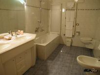 Residence La Selva - Badezimmer
