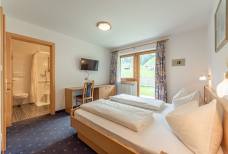 Alpenresidence - Bagno nella camera accessibile 1
