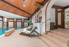 Hotel Tschurtschenthaler - Gradini per la piscina coperta