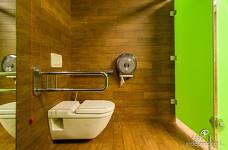 Piscina Balneum - WC piscina