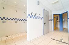 Alpinpool - Bagno presso l'area piscina