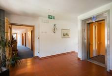 Moar's Hotel - Aufzug