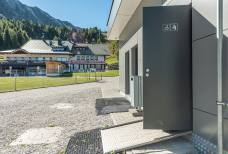 Speikboden - Sand in Taufers: Accessible toilet with nappy-changing table