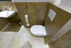 Alpiana SPA - Locali igienici piscina coperta