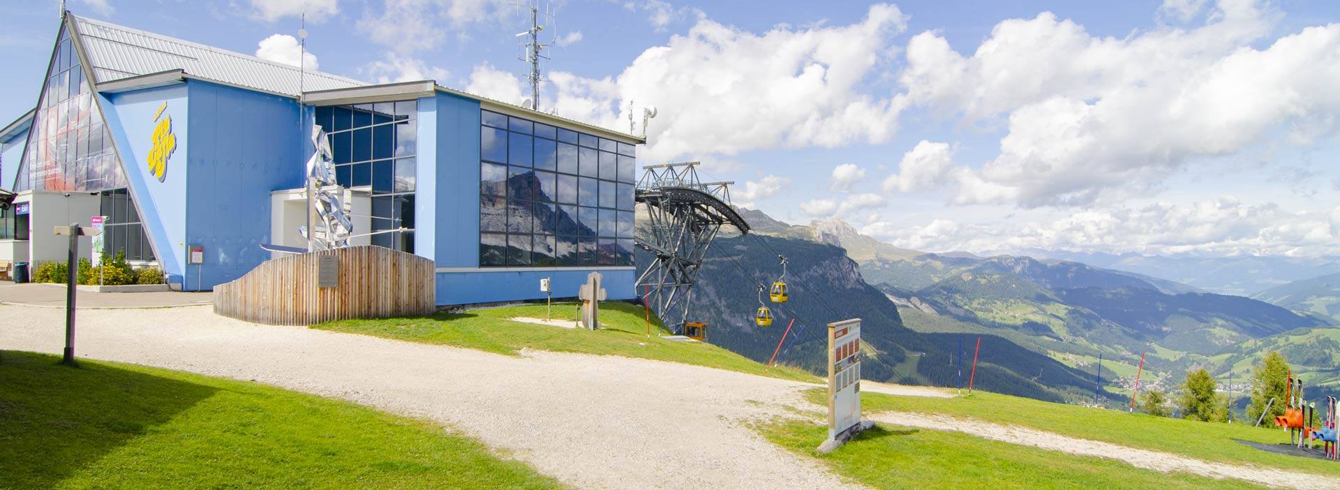 Cabinovia Piz La Ila