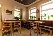 Eingang und Bar