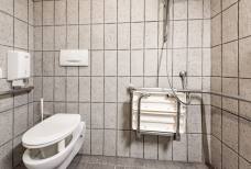 WC Hallenbad