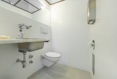 ar/ge Kunst - WC