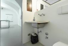 ar/ge Kunst - WC