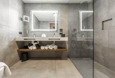 Panorama Living Dolomites - Badezimmer Doppelzimmer