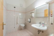 Hotel Christoph - Barrierefreie Toilette