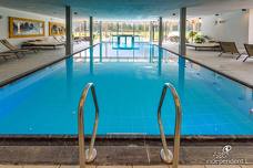 Hotel Dolomitenhof - Hallenbad