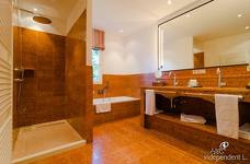 Relais & Châteaux Castel Fragsburg: Bagno camera 113
