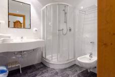 Badezimmer 207